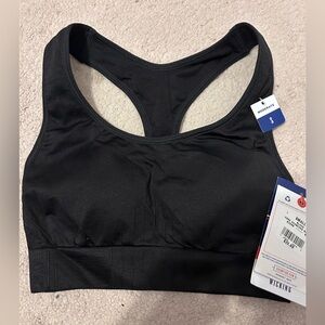 NWT Champion Black Core Seamless Racerback Sports Bra |  Size Small